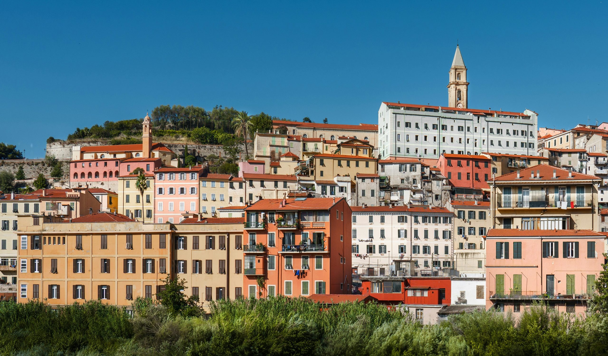 Ligurië hypotheek- en woninggids vanuit Nederland